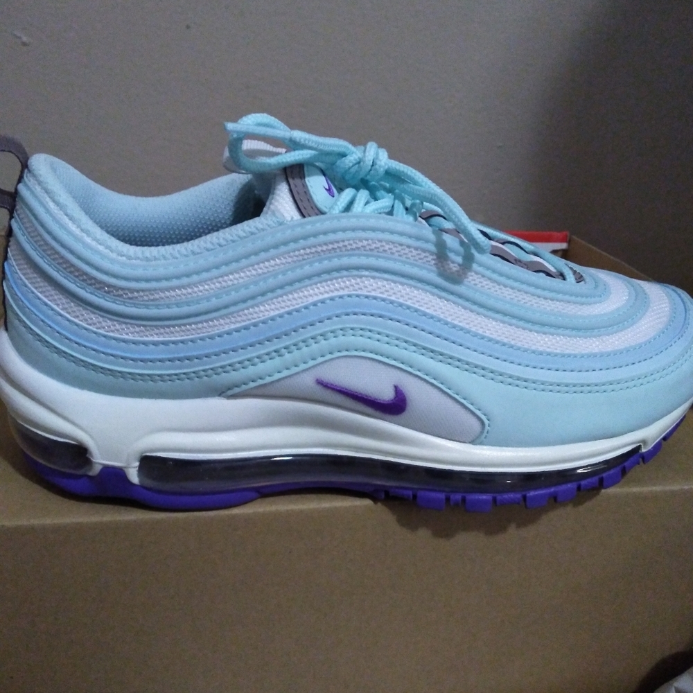 Women Nike